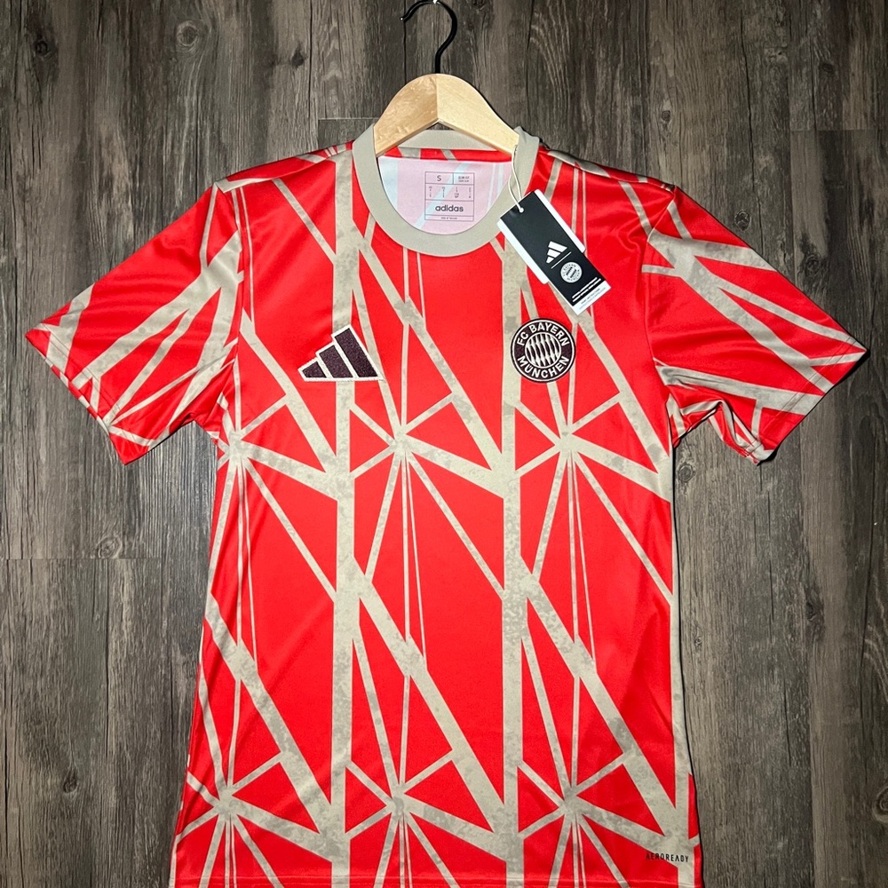Adidas Red and Gold Men's Geometric Jersey